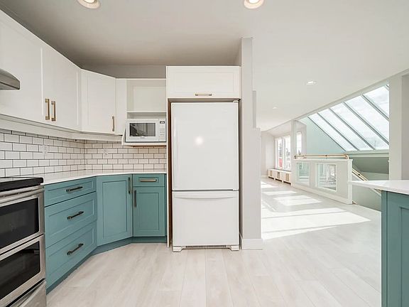 5th image of 949 Kent St