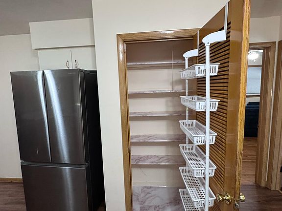 5th image of 6133 W Leland Ave #1