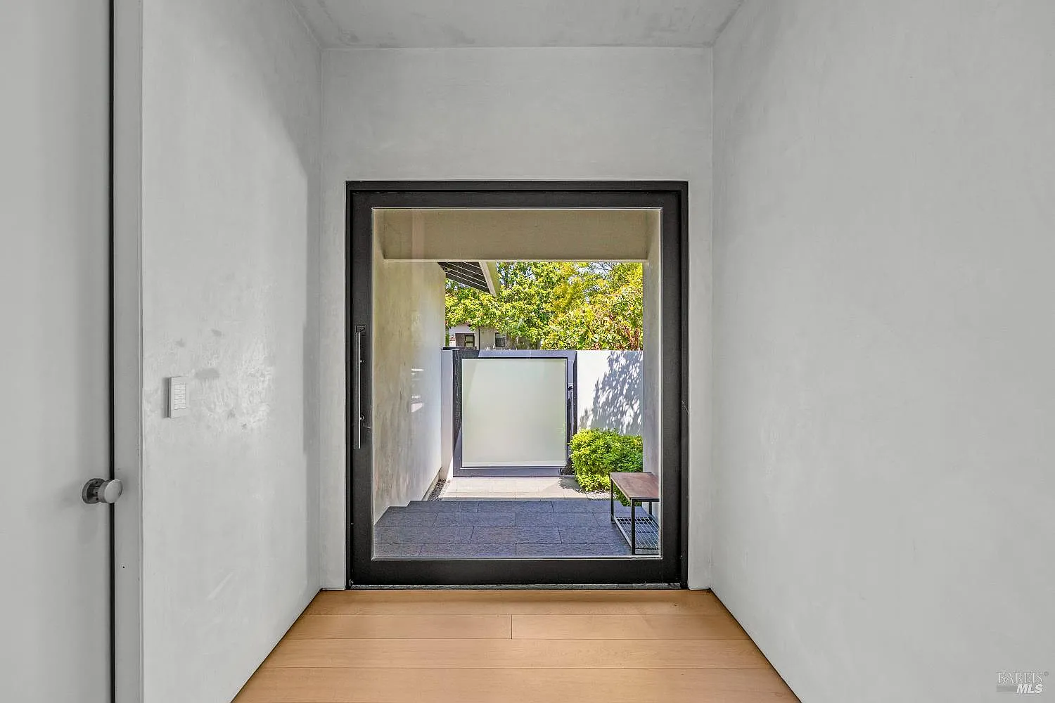 1885 Larkspur Street - Photo 5