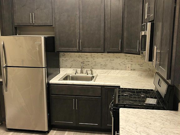 2nd image of 601 W Cliveden St #B211b