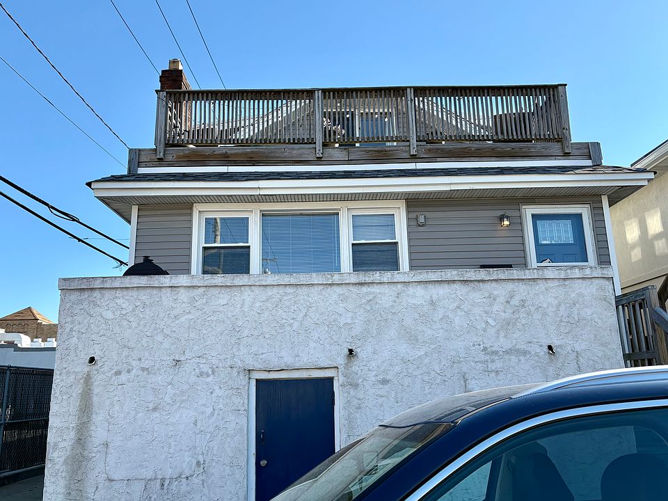 1st image of 48 Connecticut Ave APT 1