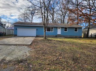 3555 Algonquin Dr, Norton Shores, MI
