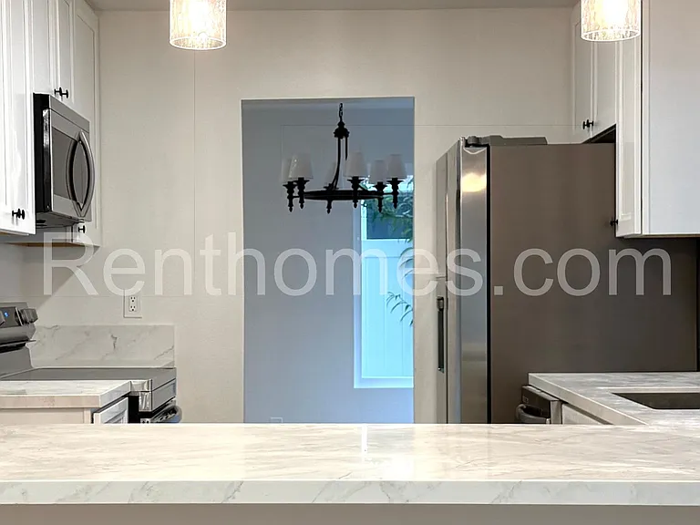 9342 Twin Mountain Cir — Photo 5