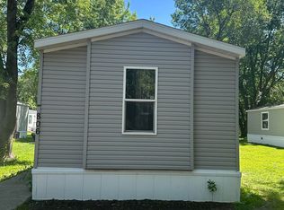 806 S Ruth Pl, Sioux Falls, SD 57106