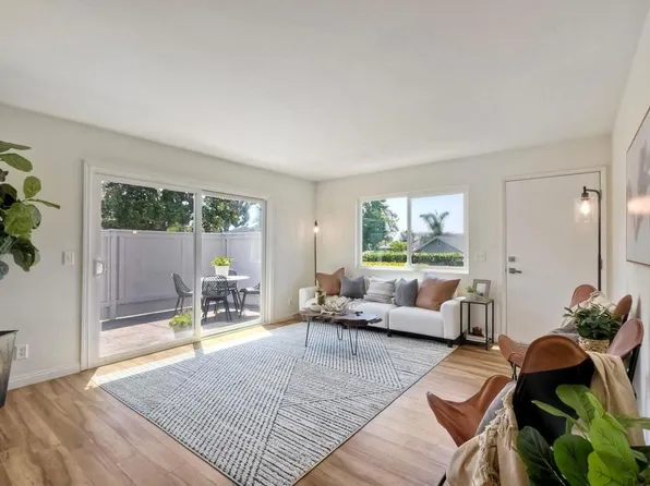 1809 Stonebrook Ln, Encinitas, CA 92024