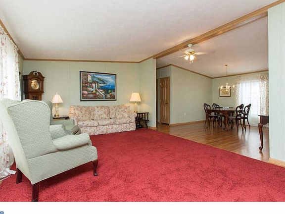 4th image of 516 Conestoga Dr