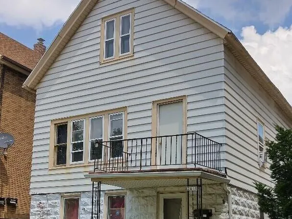 2418 South 9th STREET, Milwaukee, WI 53215