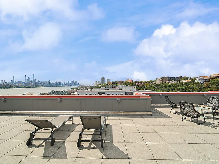 1108 Hudson Park #1108 — Photo 36