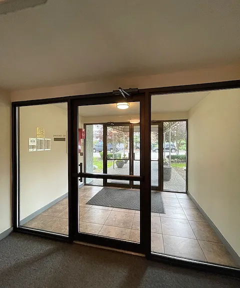 Park Place Apartments — Photo 9