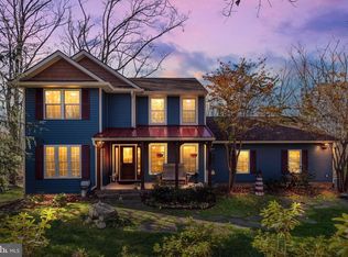 868 Deer Ridge Dr, Westminster, MD 21158