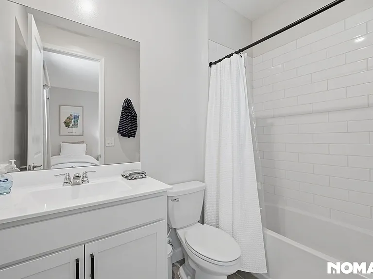 12220 SW Roma Cir — Photo 25
