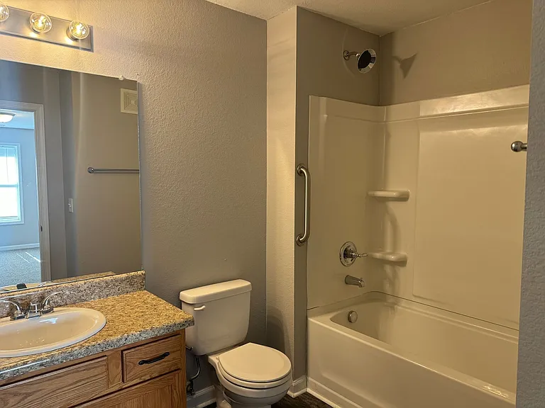 2119 Ringgold Ct #208 — Photo 14