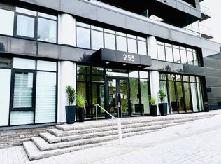 255 Bay St #316, Ottawa, ON K1R 0C5