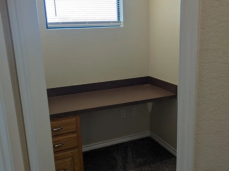 102 N Dallas St #200 — Photo 13