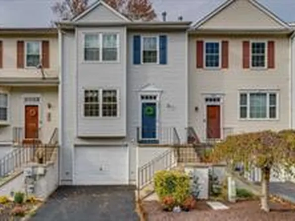 344 Stanley Plaza Blvd, Newark, DE 19713
