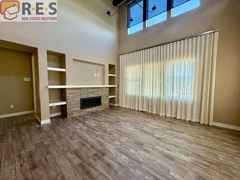 11724 Spotted St — Photo 4