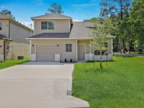 1111 Yellowstone River Rd, Montgomery, TX 77316