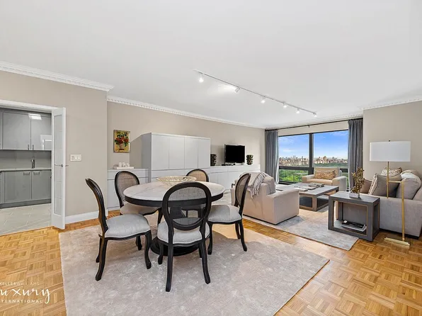 721 5th Ave APT 37E, New York, NY 10022