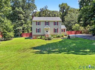 2907 Mistwood Forest Dr, Chester, VA 23831