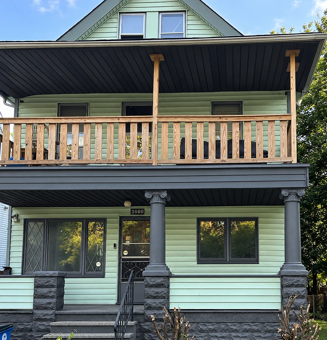2 bed, $950 — Photo 1