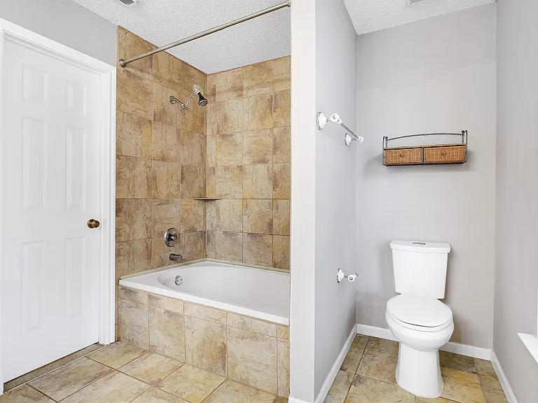 8502 Cottage Park — Photo 20