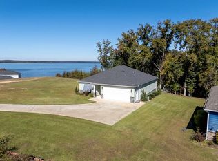 24 Point Dr, Georgetown, GA 39854