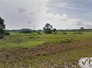 1027 Graystone Ave, Lehigh Acres, FL 33974