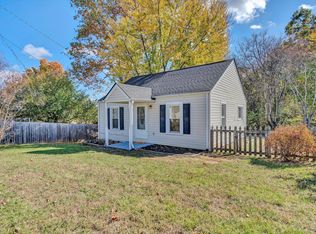 5 Bowles Dr, Rocky Mount, VA 24151