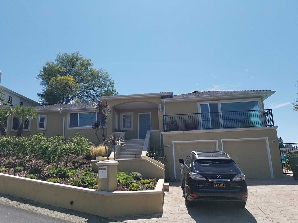1st image of 13152 Cheltenham Dr