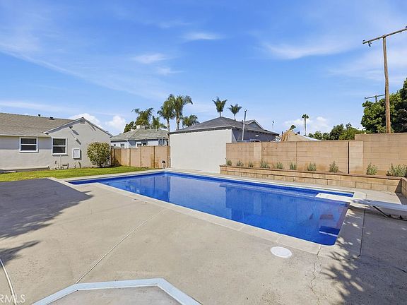 2nd image of 11237 Rincon Dr