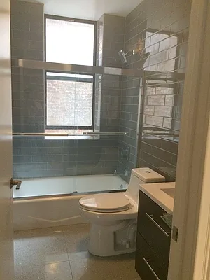 Rented by Uptown Flats LLC | media 12