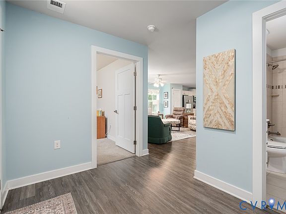 2nd image of 10312 Sun Ridge Ln