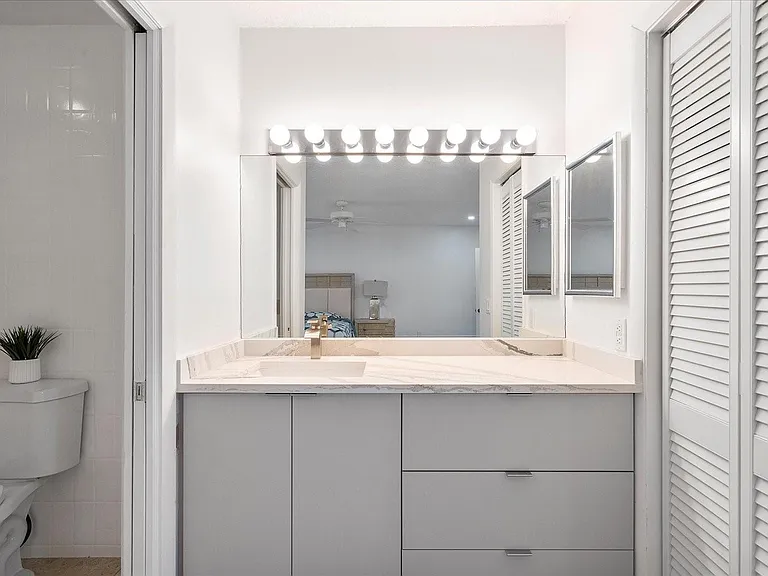1240 SW 14th Ave — Photo 25