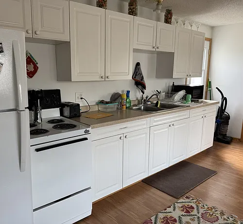 425 Bluff St #8 Photo 1