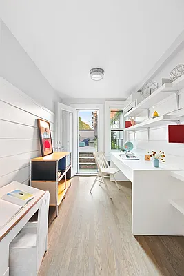 Sold by Compass | media 10
