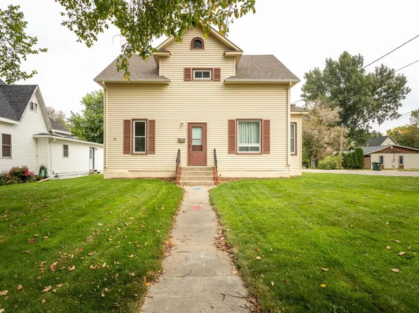 625 Minnesota Ave E, Glenwood, MN 56334