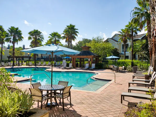 Estates at Heathbrook