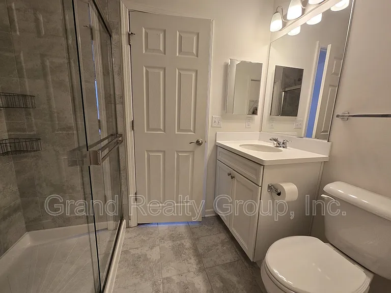 7106 Country Club Hills Dr #1 — Photo 9