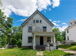 1103 1st Ave SW, Cedar Rapids, IA 52404