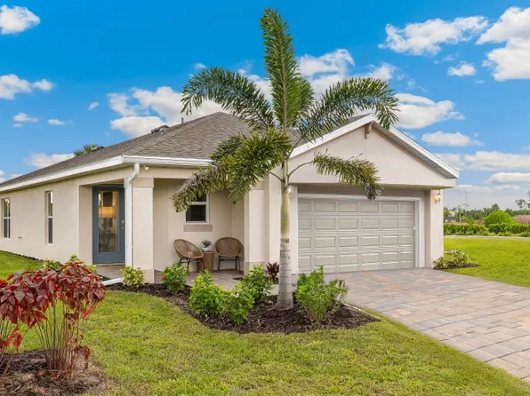 26218 Sacred Lotus Ln, Punta Gorda, FL 33955