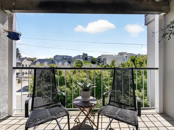 365 Perkins St APT 201, Oakland, CA 94610