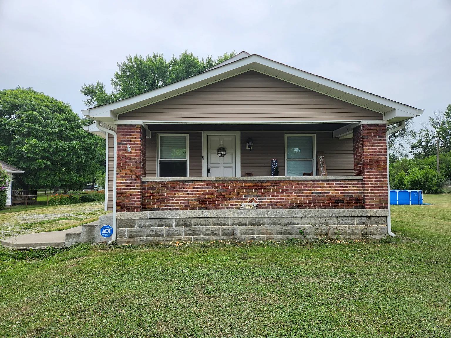 335 National Ave photo 1