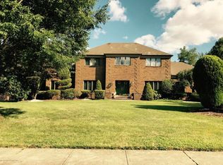 31 Apache Trl, Freehold, NJ 07728