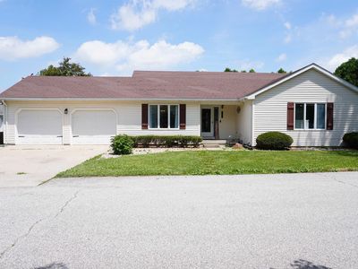 512 E 4th St, Monon, IN, 47959