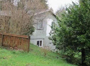 640 N Overlook Loop, Otis, OR 97368