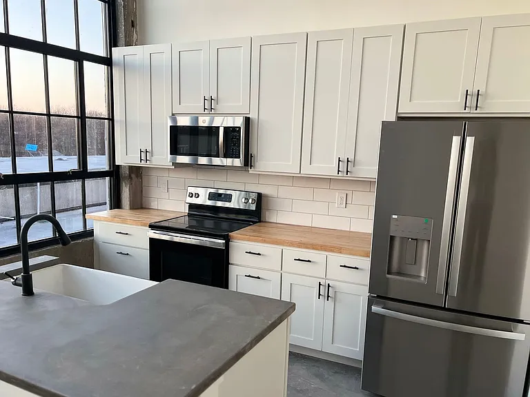 2327 Texas Ave — Photo 28