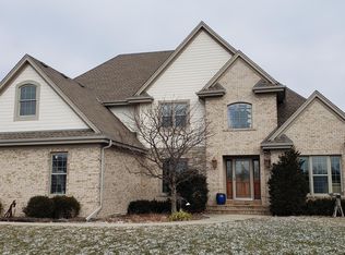 N73W28812 Bark River Rd, Hartland, WI 53029