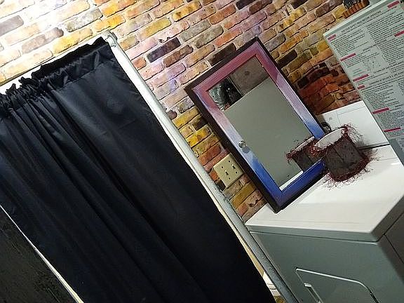 Back bathroom and laundry ok