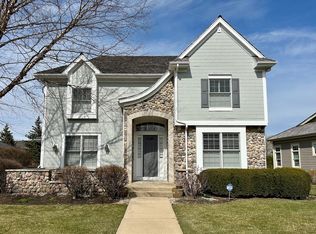 830 Symphony St, Lake Forest, IL