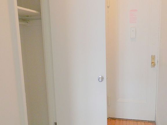 4th image of 215 W 83rd St APT 6H